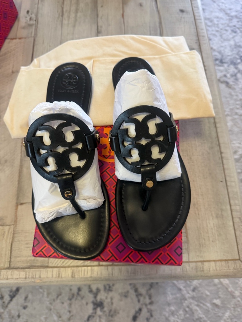 Tory Burch Millers size 9